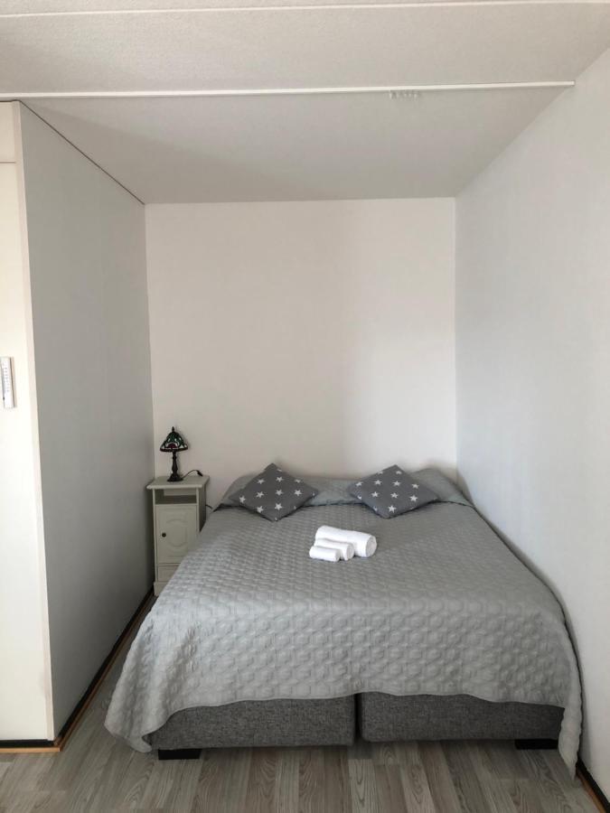 Lovely Apartment Within Walking Distance -Centre Pori Buitenkant foto